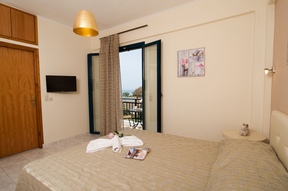 Villa, 4 Bedrooms photo 3