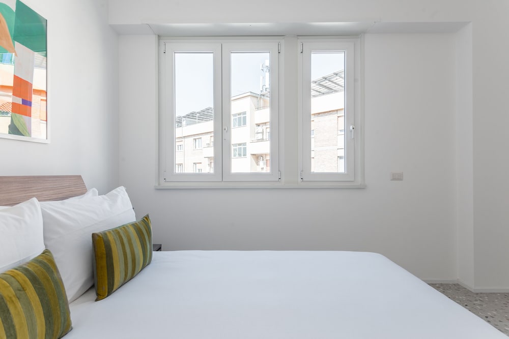 XL 1 Bedroom Apartment, Balcony,Sofa Bed photo 3