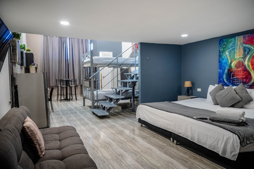 Family Apartment, Multiple Beds, Accessible, Non Smoking photo 1