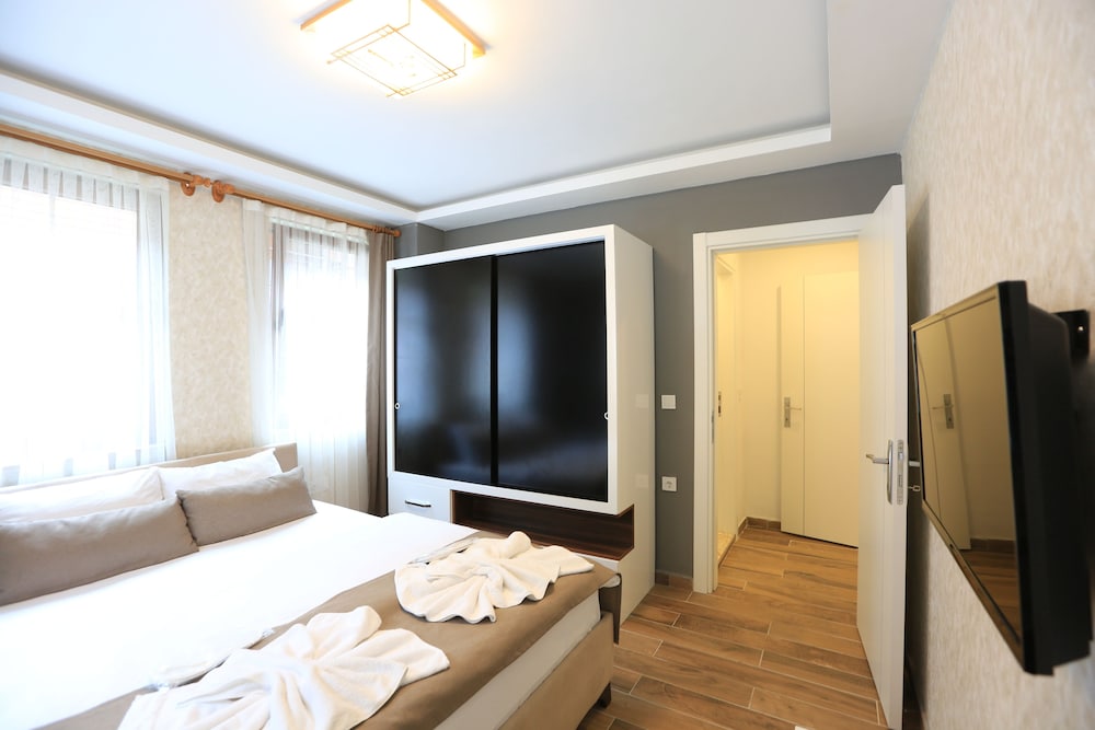 Suite, 2 Bedrooms photo 1