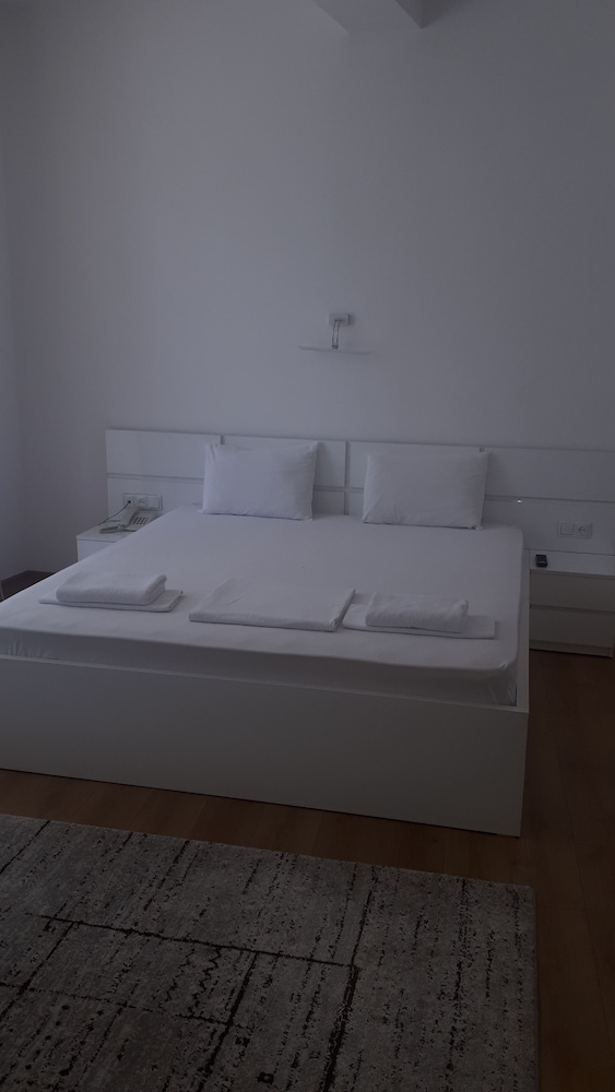 Luxury Double Room, 1 Bedroom, Balcony, Sea View (2)