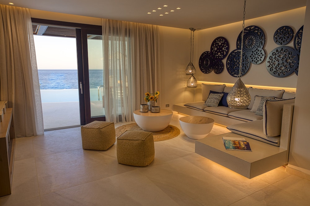 Design Villa, 3 Bedrooms photo 1