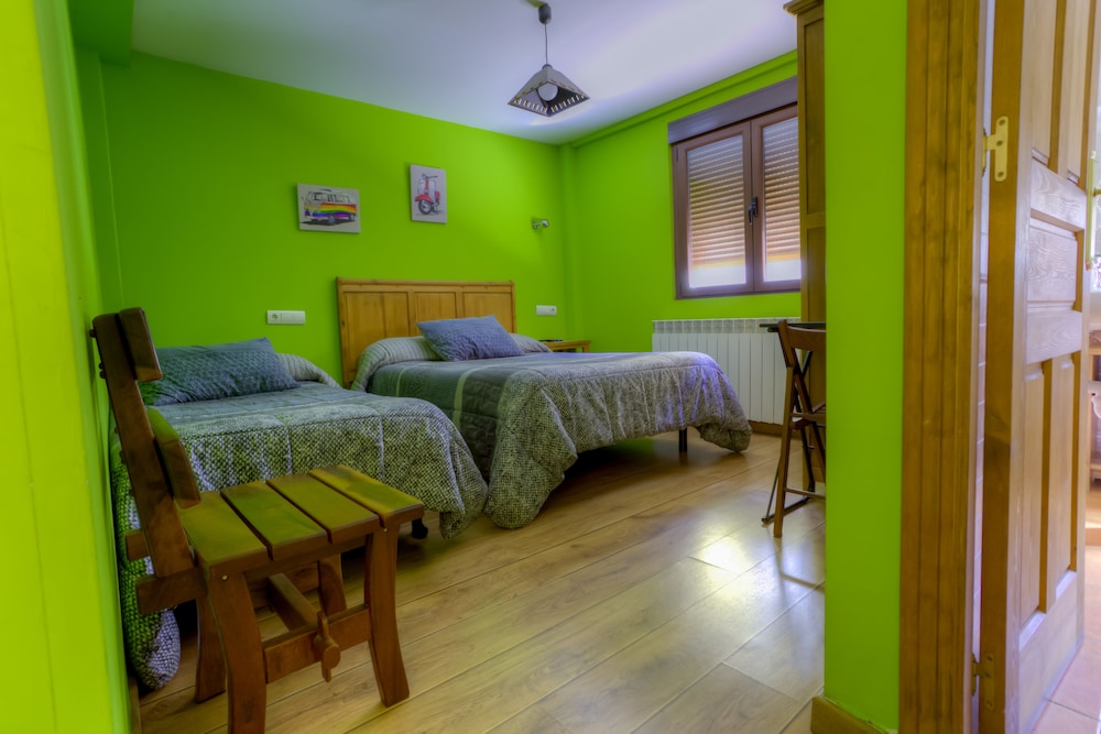 Triple Room - Photo 1