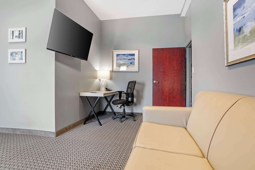 Executive Apartment, 1 Queen Bed, Non Smoking, Kitchen (with Sofabed) photo 2