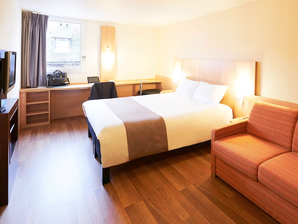 Superior Room, 1 Double Bed with Sofa bed - Photo 1