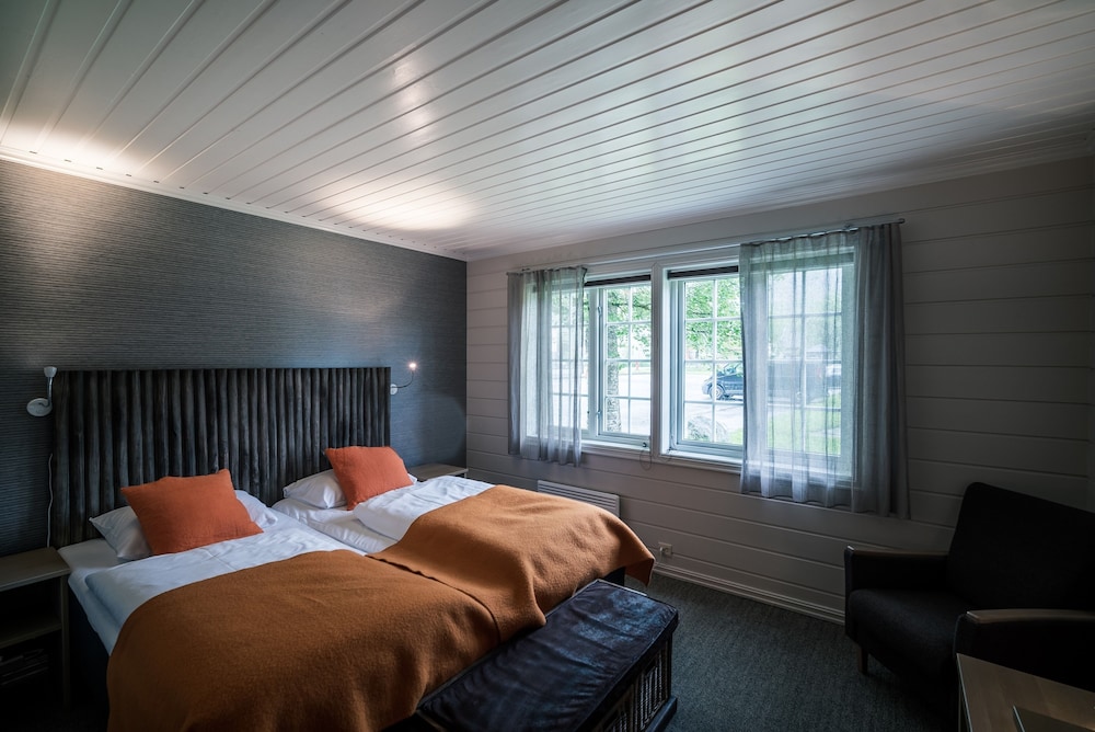 Basic Double Room photo 2