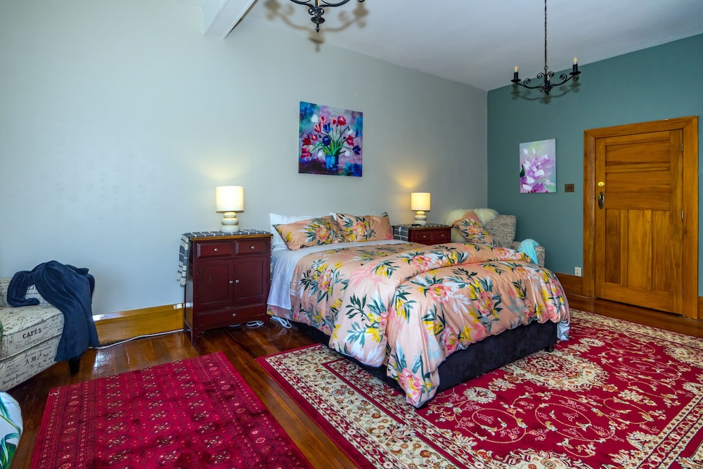 Magnolia Suite photo 1