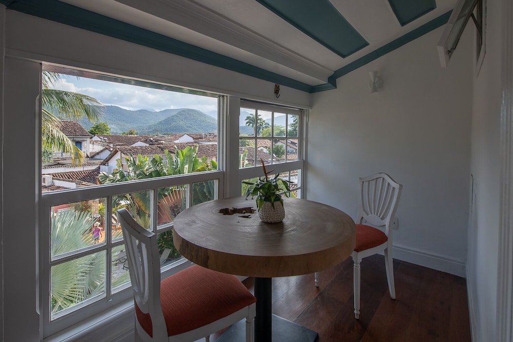Suite, Balcony - Photo 3