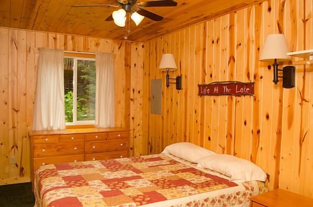Cabin, 2 Bedrooms (Cabin 3) photo 1