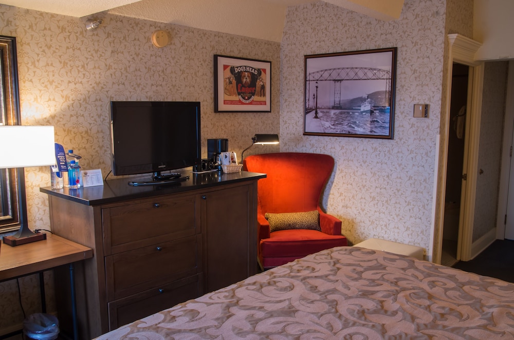 Standard Room, Lake View photo 2
