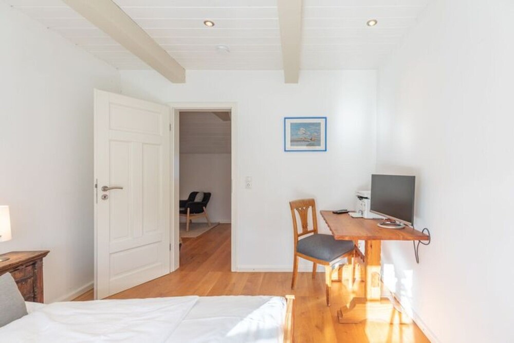 House photo 2