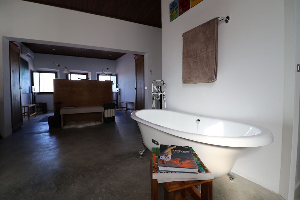 Double Room, Kitchen, Ground Floor (Valley View) photo 2