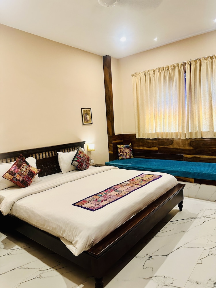 Elite Double Room photo 2