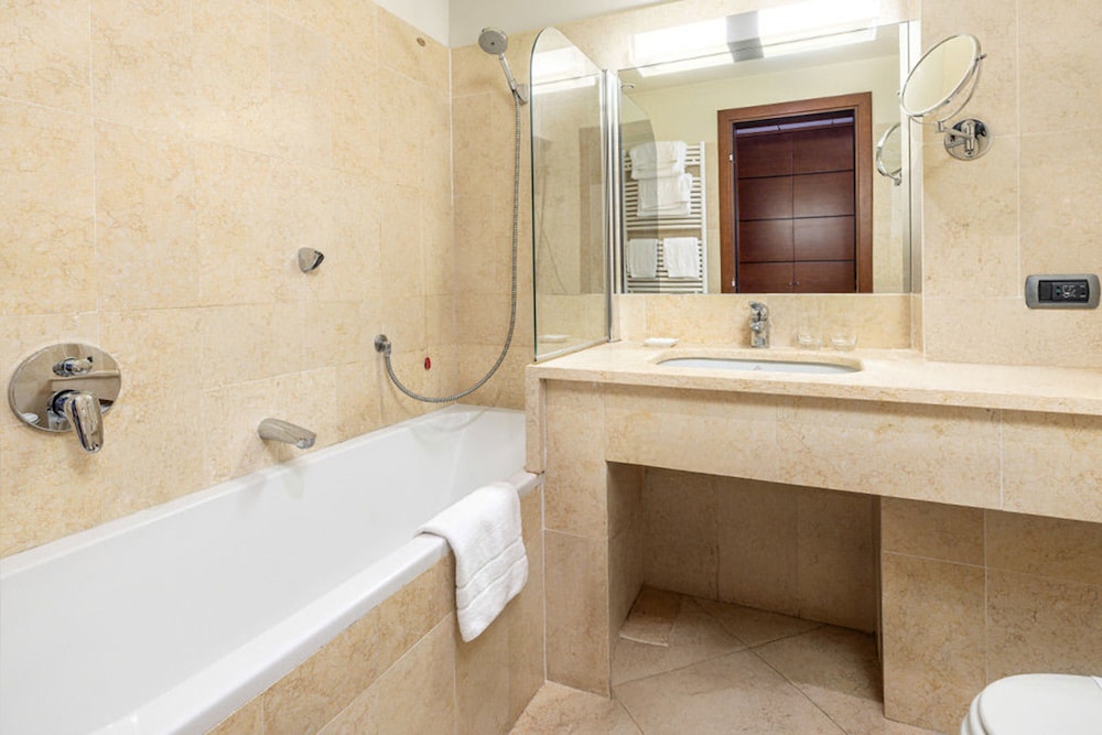 Superior Double Room - Photo 6