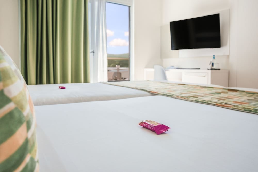 Superior Double Room Single Use, Balcony, Sea View