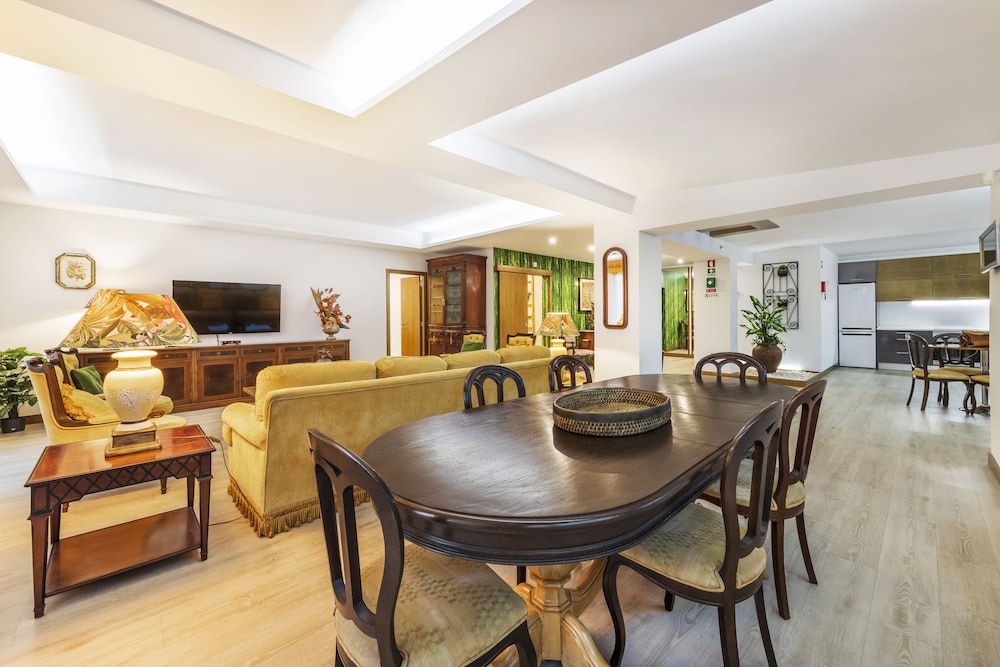 House, 4 Bedrooms, Pool View (Heron) photo 2