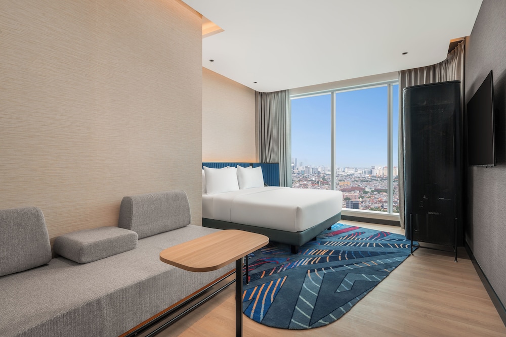 Deluxe Room, 1 King Bed
