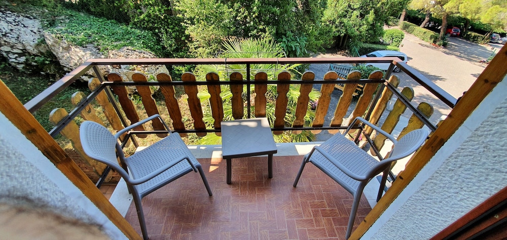 Single Room, Balcony photo 3