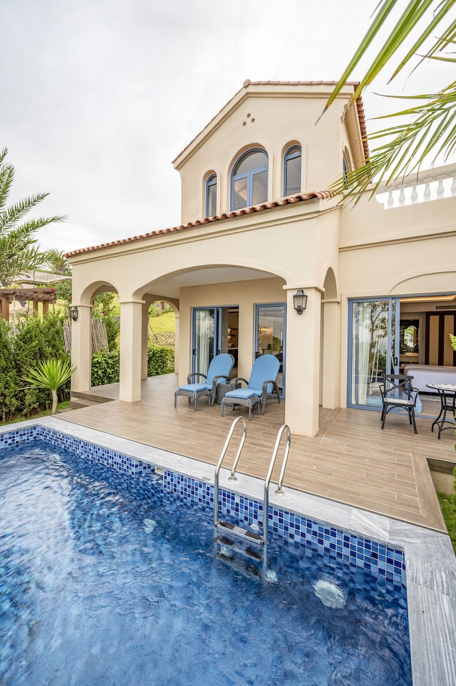 Villa, 1 King Bed, Private Pool - Photo 6