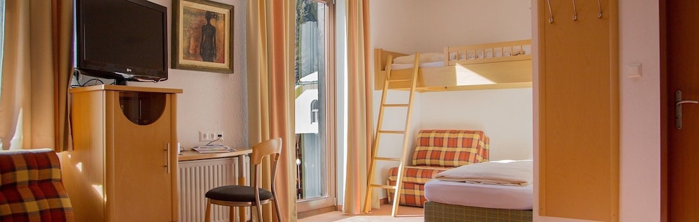 Quadruple Room (Panoramic View) photo 1