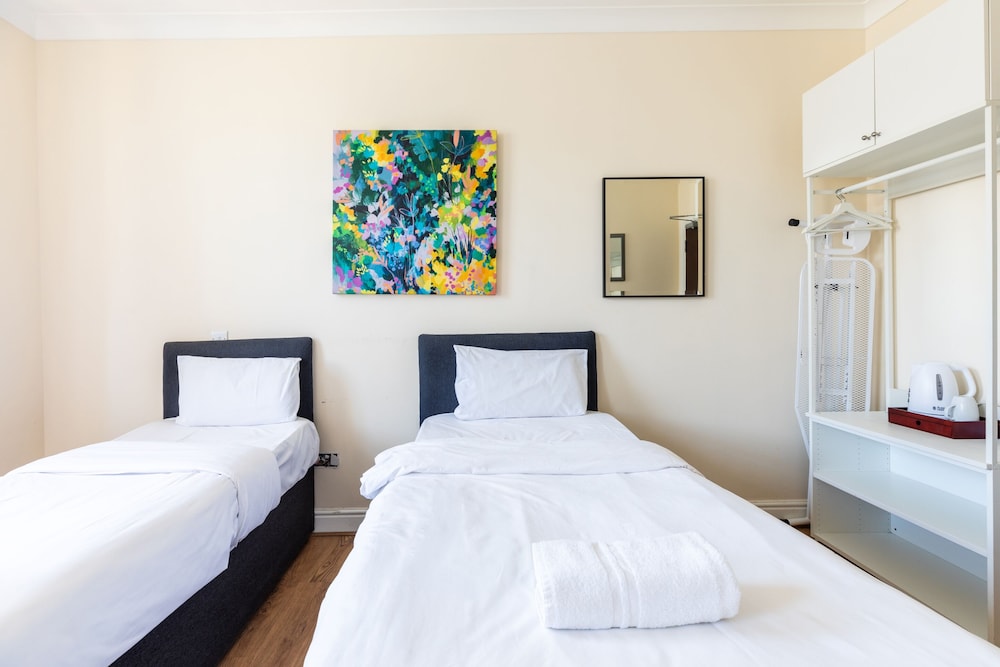 Premium Studio, Ensuite (Twin)