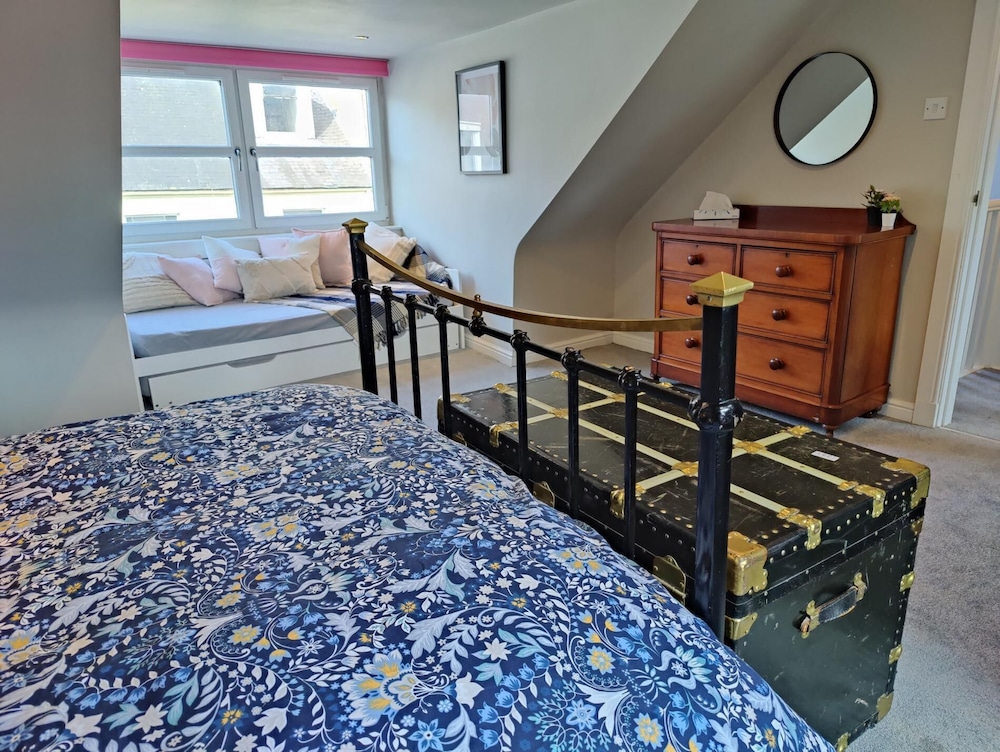 House (2 Bedrooms) photo 2