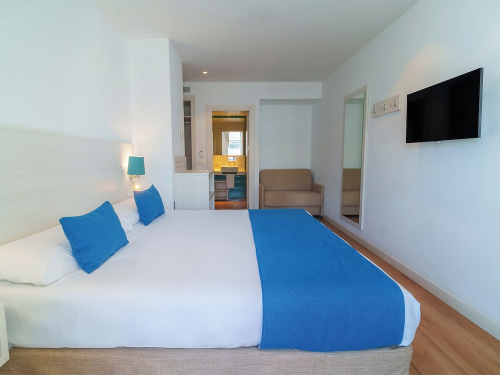 Habitación Individual Superior, Vista Parcial al Mar