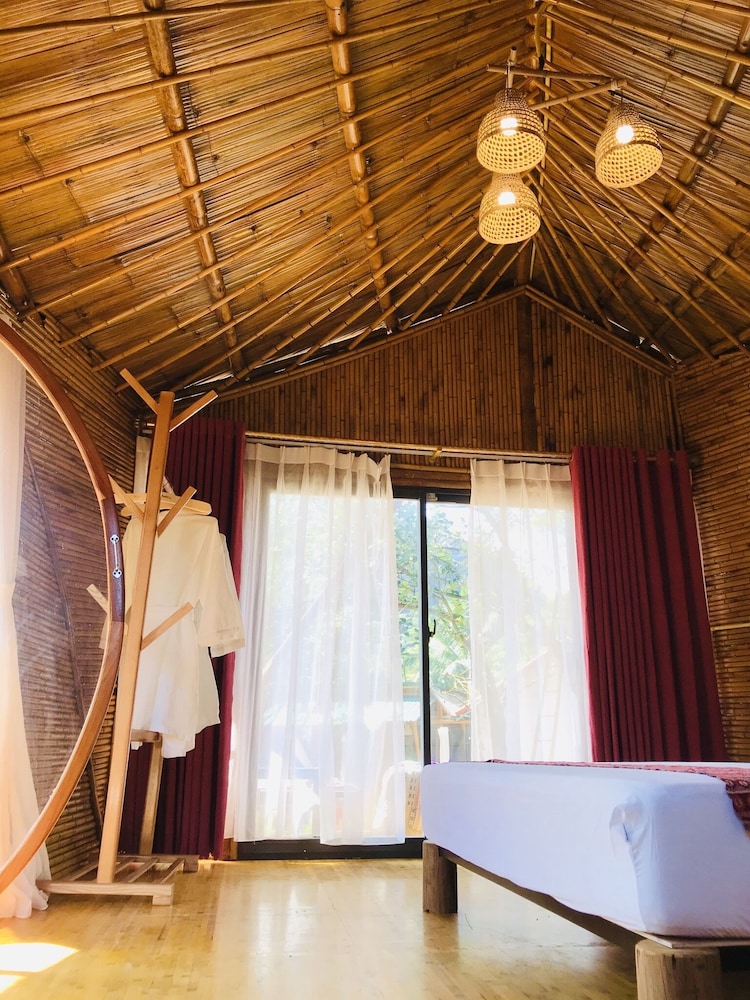 Bamboo House photo 1