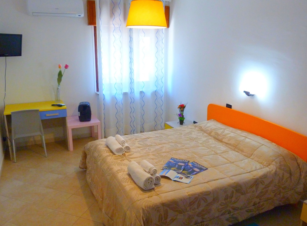 Double Room With External Private Bathroom