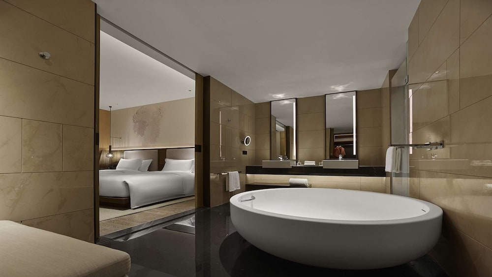 Room, 2 Twin Beds (Green Aura) photo 2