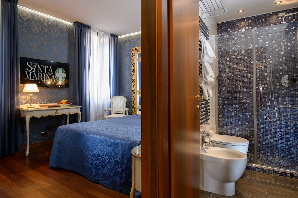 Classic Quadruple Room