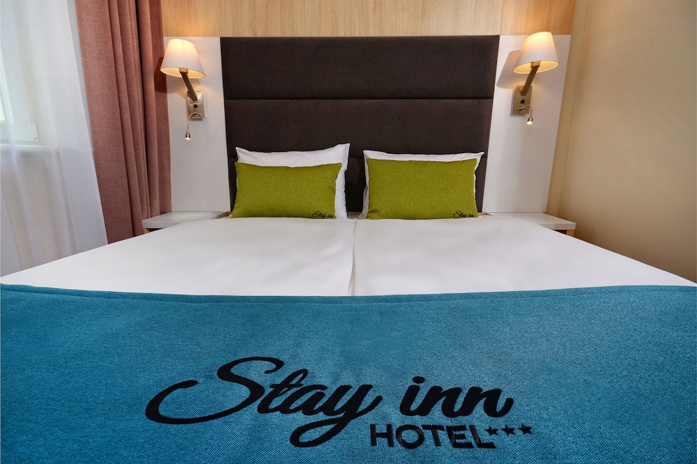 Deluxe Double Room, 1 Queen Bed photo 1