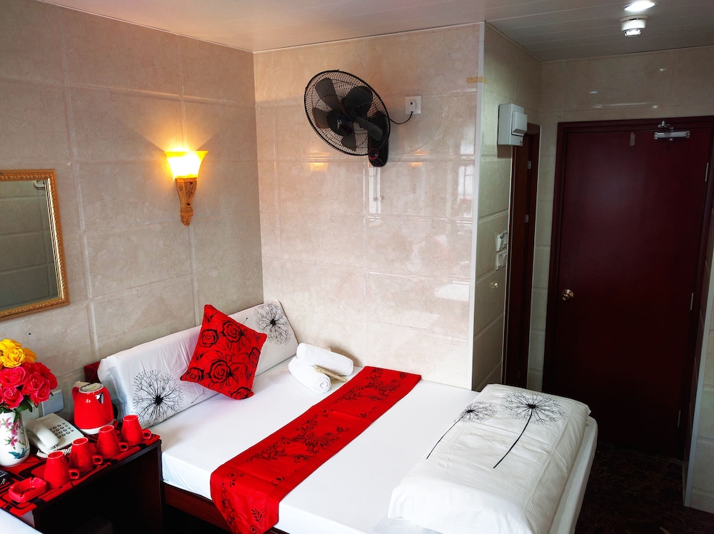Basic Double Room photo 2