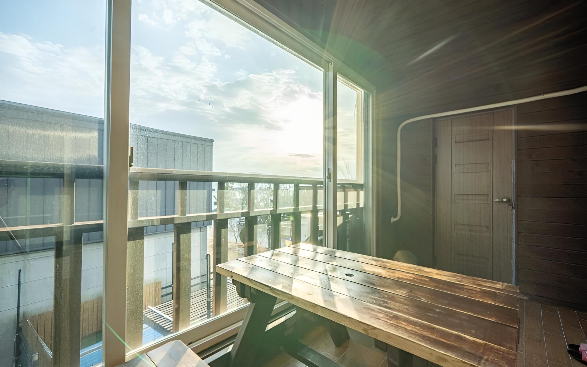 Room (A204 (Private Terrace))