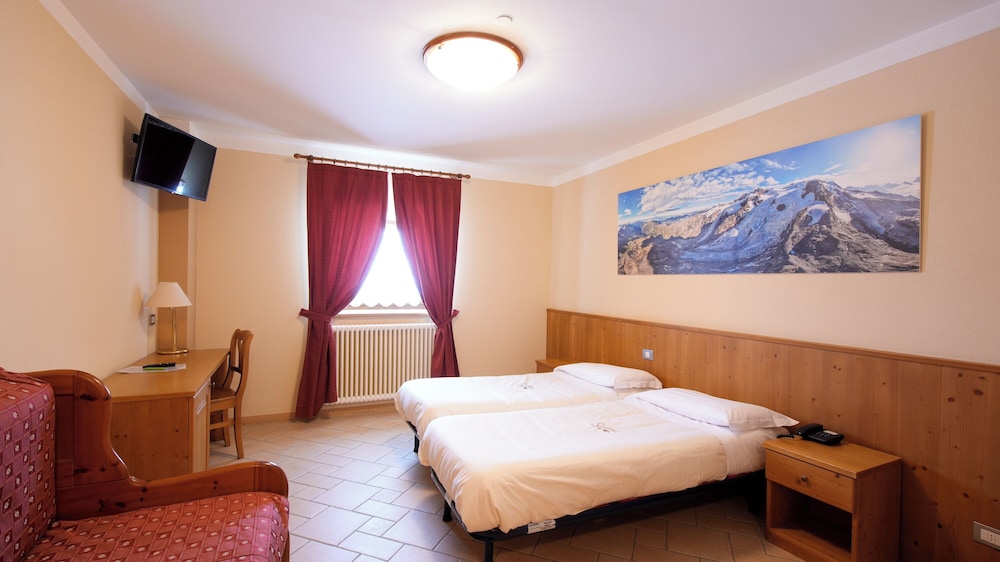 Superior Room, Mountain View photo 3