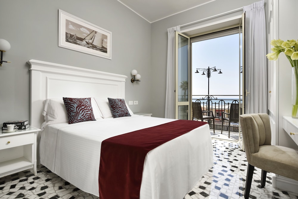 Double Room, Balcony, Sea View (Panoramic) - Photo 5