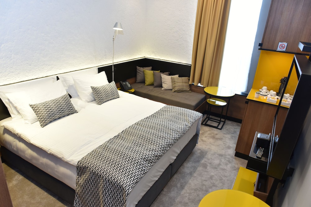 Standard room photo 1