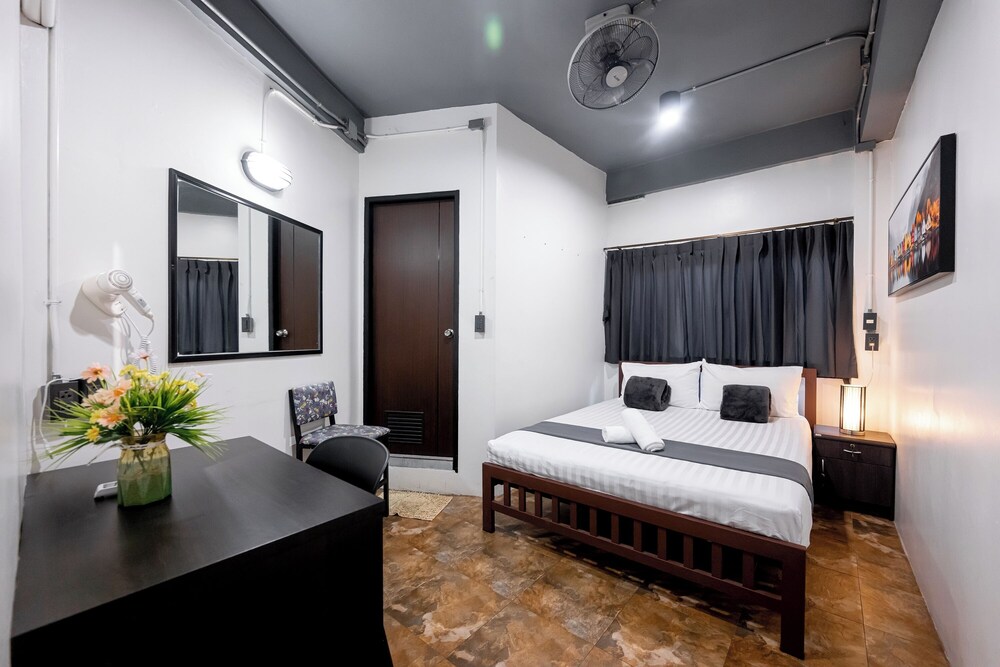 Standard Room photo 1