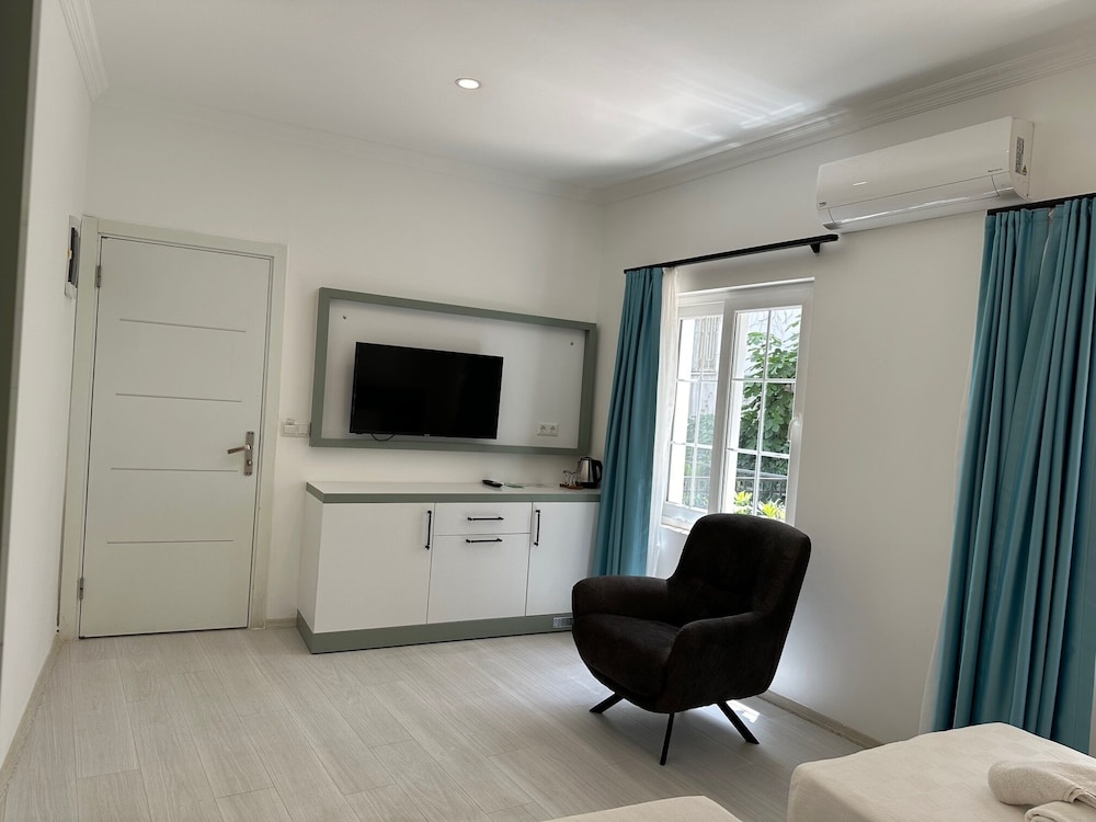 Standard Twin Room, 2 Twin Beds, Garden View photo 2