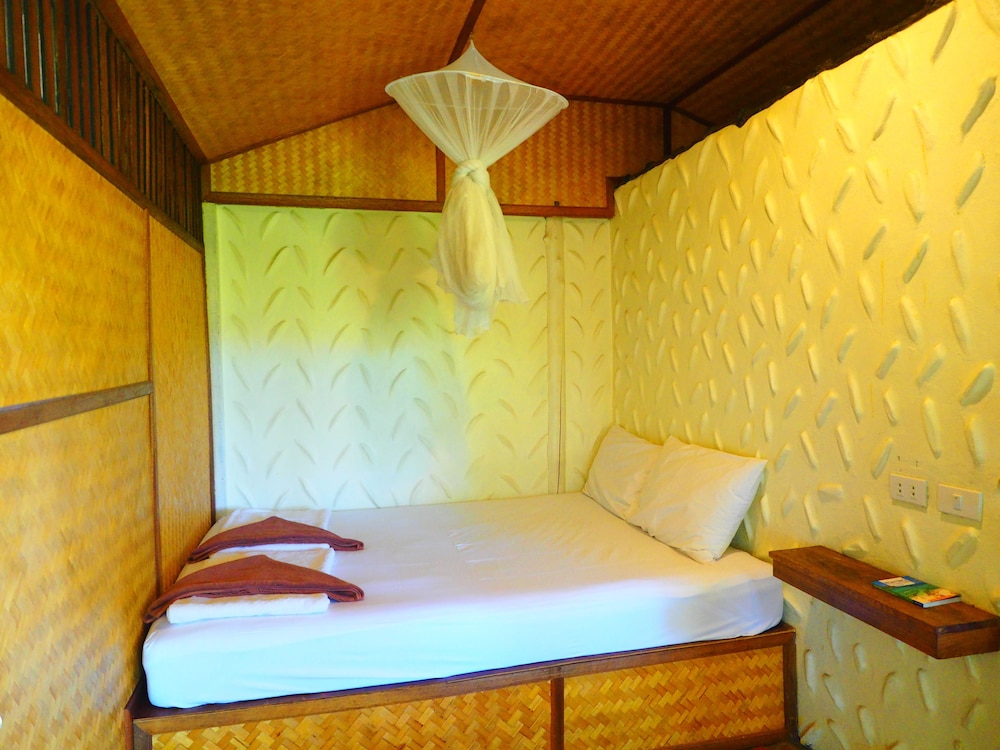 Standard Bungalow, 1 Double Bed (Fan) photo 3