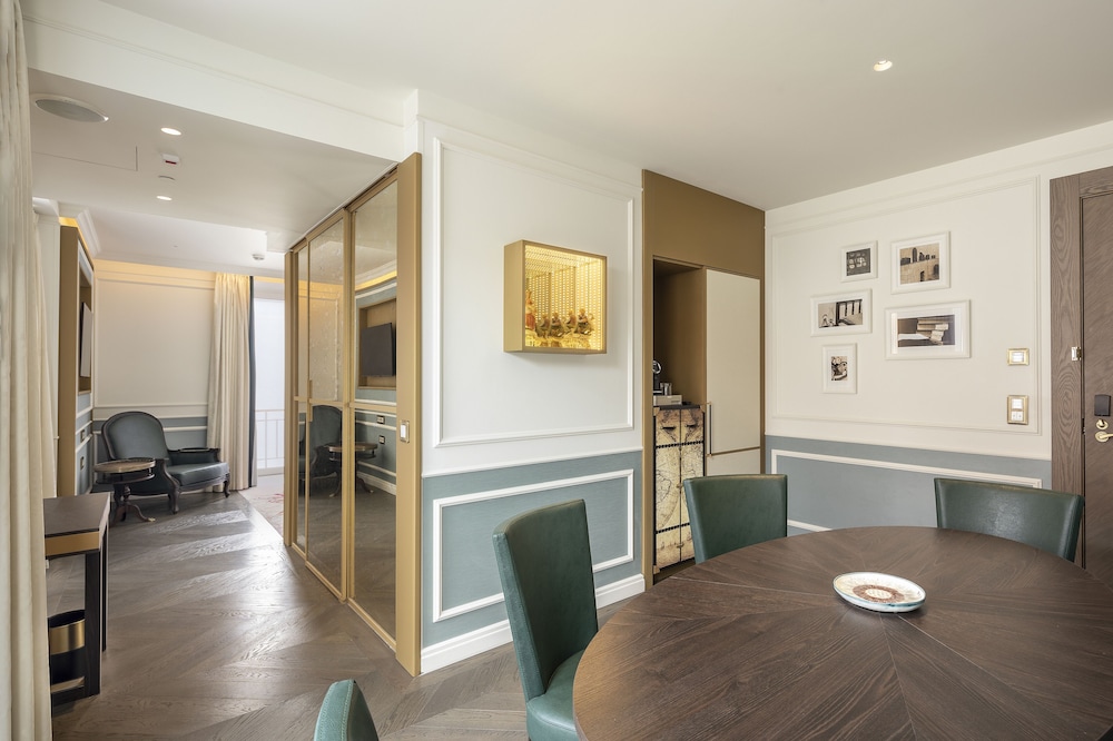 Suite, 1 King Bed, Terrace (Lapa)