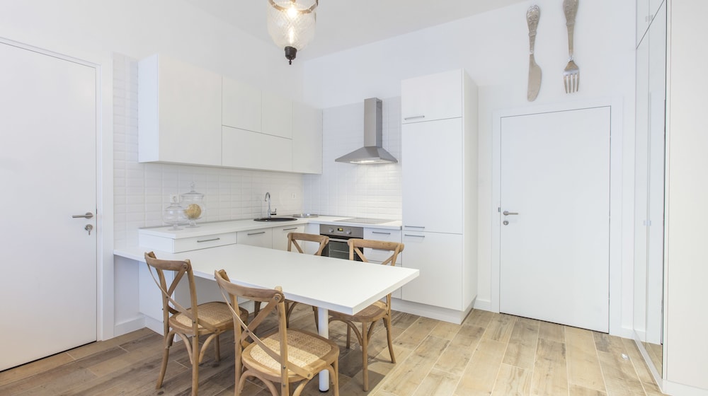 Exclusive Apartment, 1 Bedroom, Kitchen, Sea View photo 2