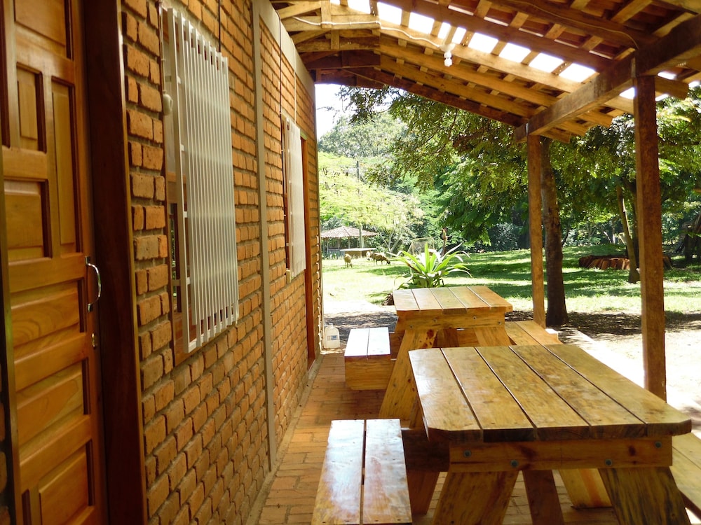 Family Room, Multiple Beds, Non Smoking, Garden View