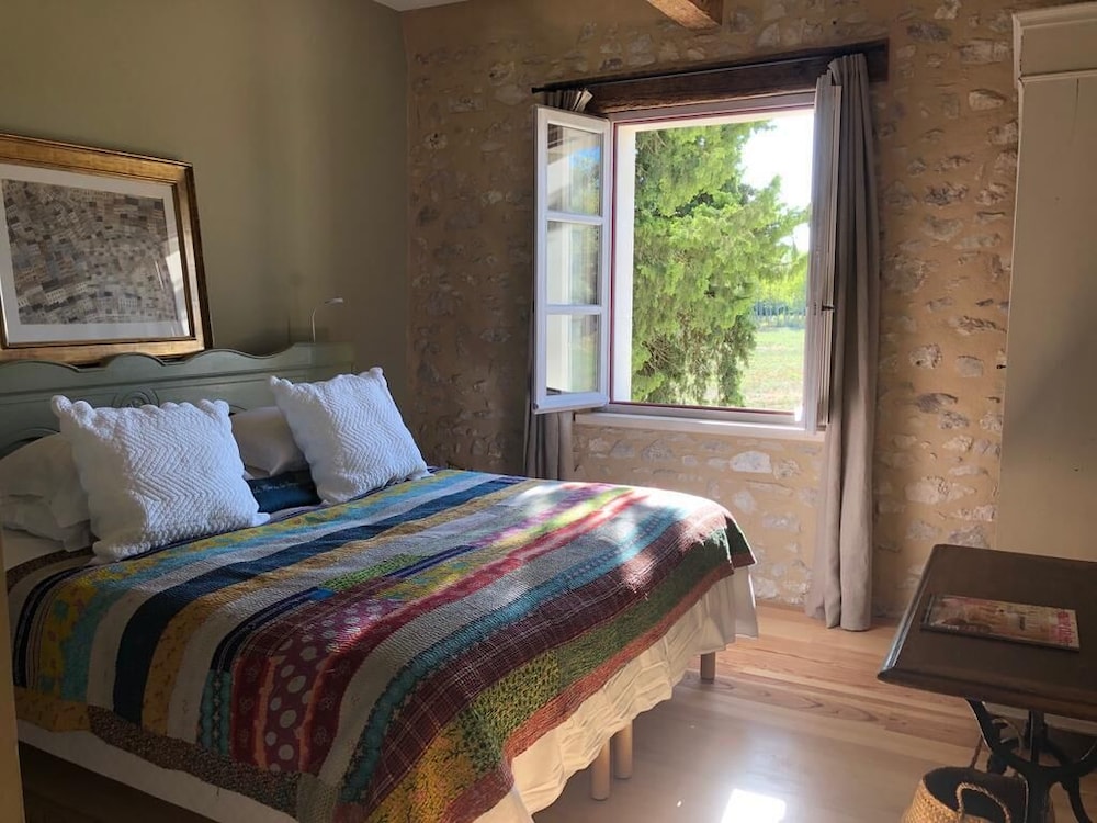 Superior Double Room, Garden View (Ocre)