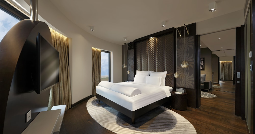 Superior Suite, 1 King Bed
