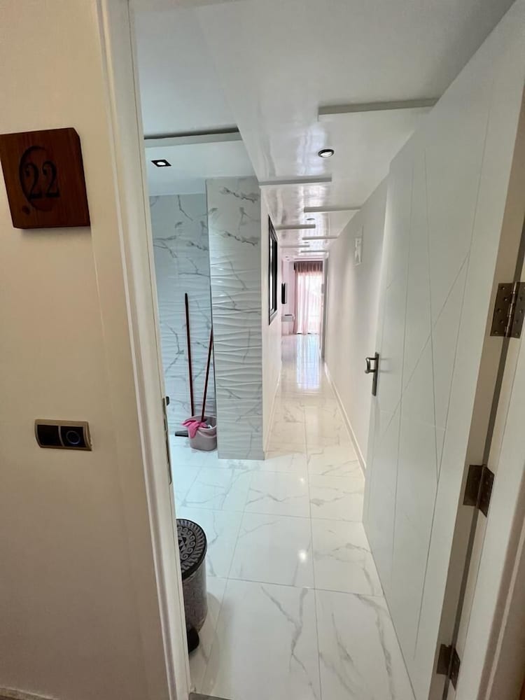 Junior Apartment