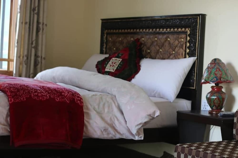 Deluxe Double Room photo 2
