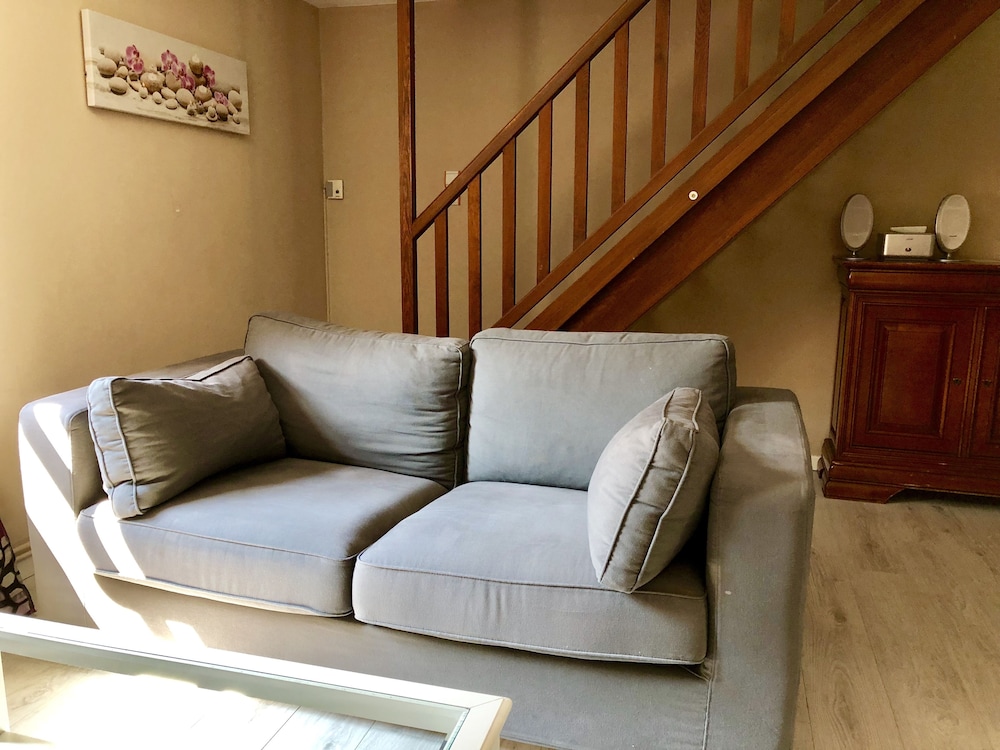 Family Duplex, Annex Building photo 2