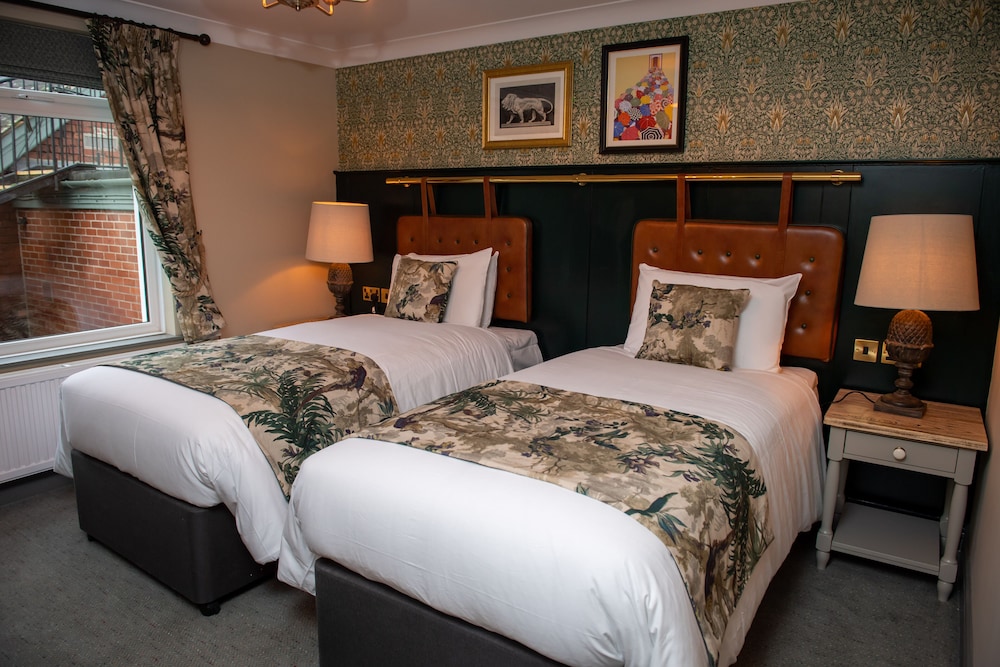 Twin Room - Photo 1