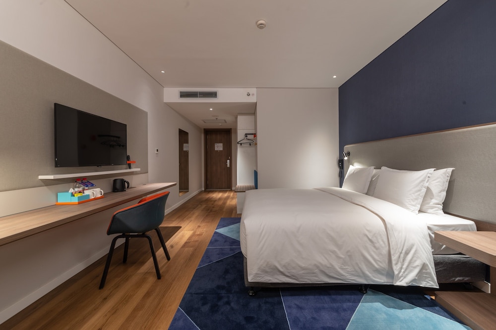 Superior King Room photo 2